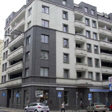 Klimatyczny Apartament Z Balkonem W Samym Centrum Wroclawia - W6 Luaran gambar