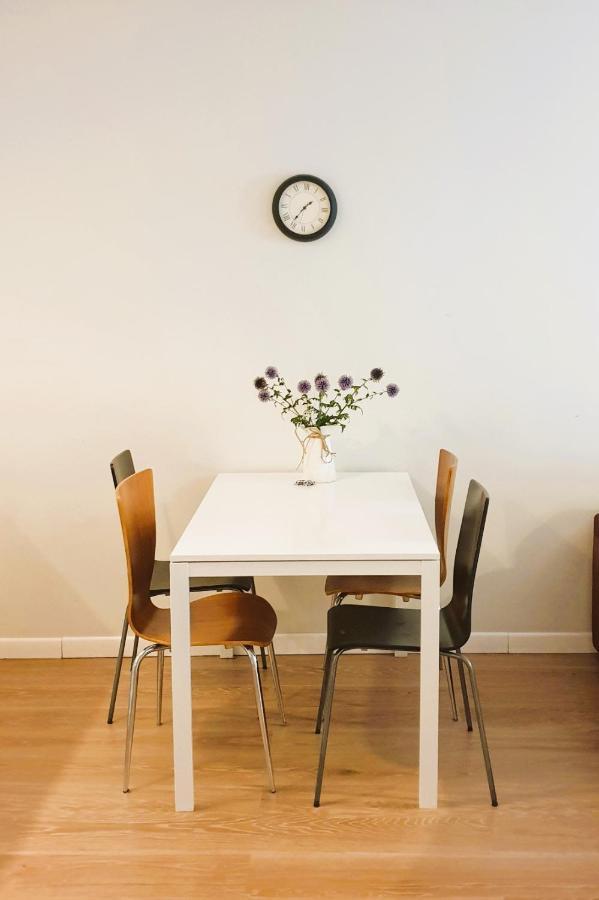 Klimatyczny Apartament Z Balkonem W Samym Centrum Wroclawia - W6 Luaran gambar