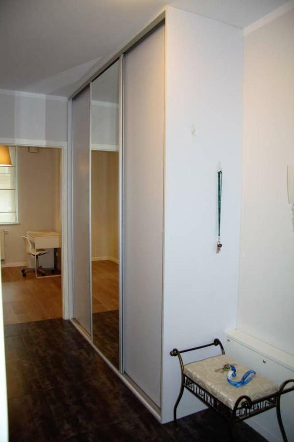 Klimatyczny Apartament Z Balkonem W Samym Centrum Wroclawia - W6 Luaran gambar